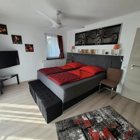 Penthouse-apartment Am Kornfeld شقة