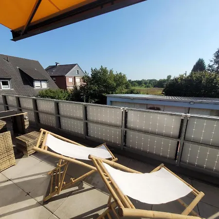 Penthouse-apartment Am Kornfeld 公寓 吕嫩