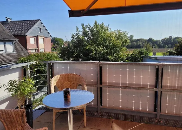 Penthouse-apartment Am Kornfeld 公寓 吕嫩