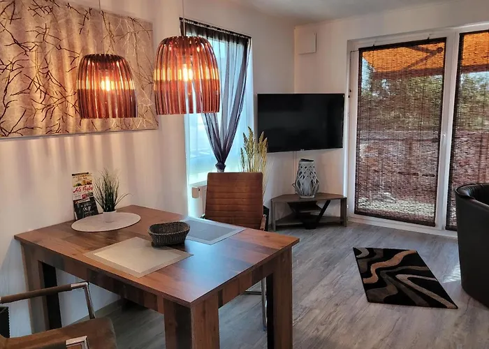 Penthouse-apartment Am Kornfeld * 吕嫩