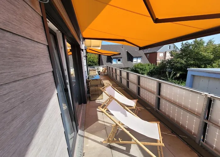 Penthouse-apartment Am Kornfeld 公寓 *